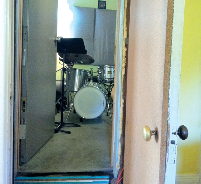 DIY drum booth for inner walls
